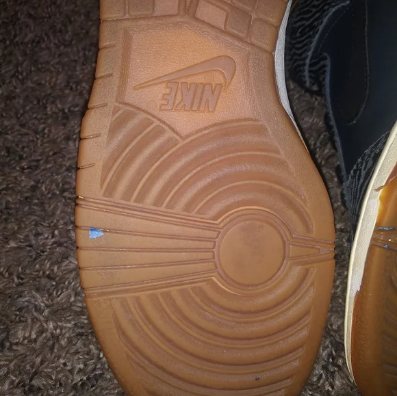 Nike Dunk Hi  Print Anthracite Tiger 543242-004- size 7.5 female - Picture 9 of 11